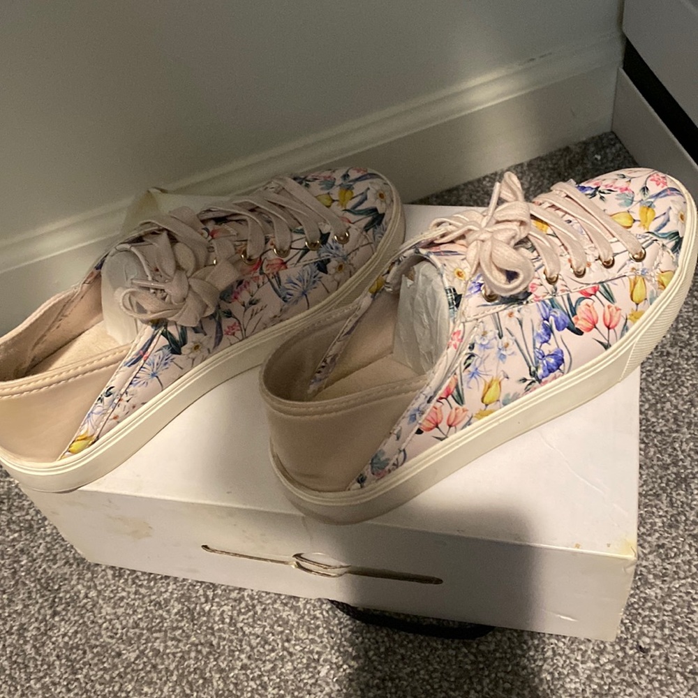 floral sneakers